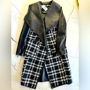BCBGMaxAzria Jackets & Coats mid weight houndstooth print NWT Size XXS